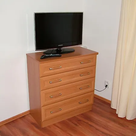 Πανσιόν Rafael 3*